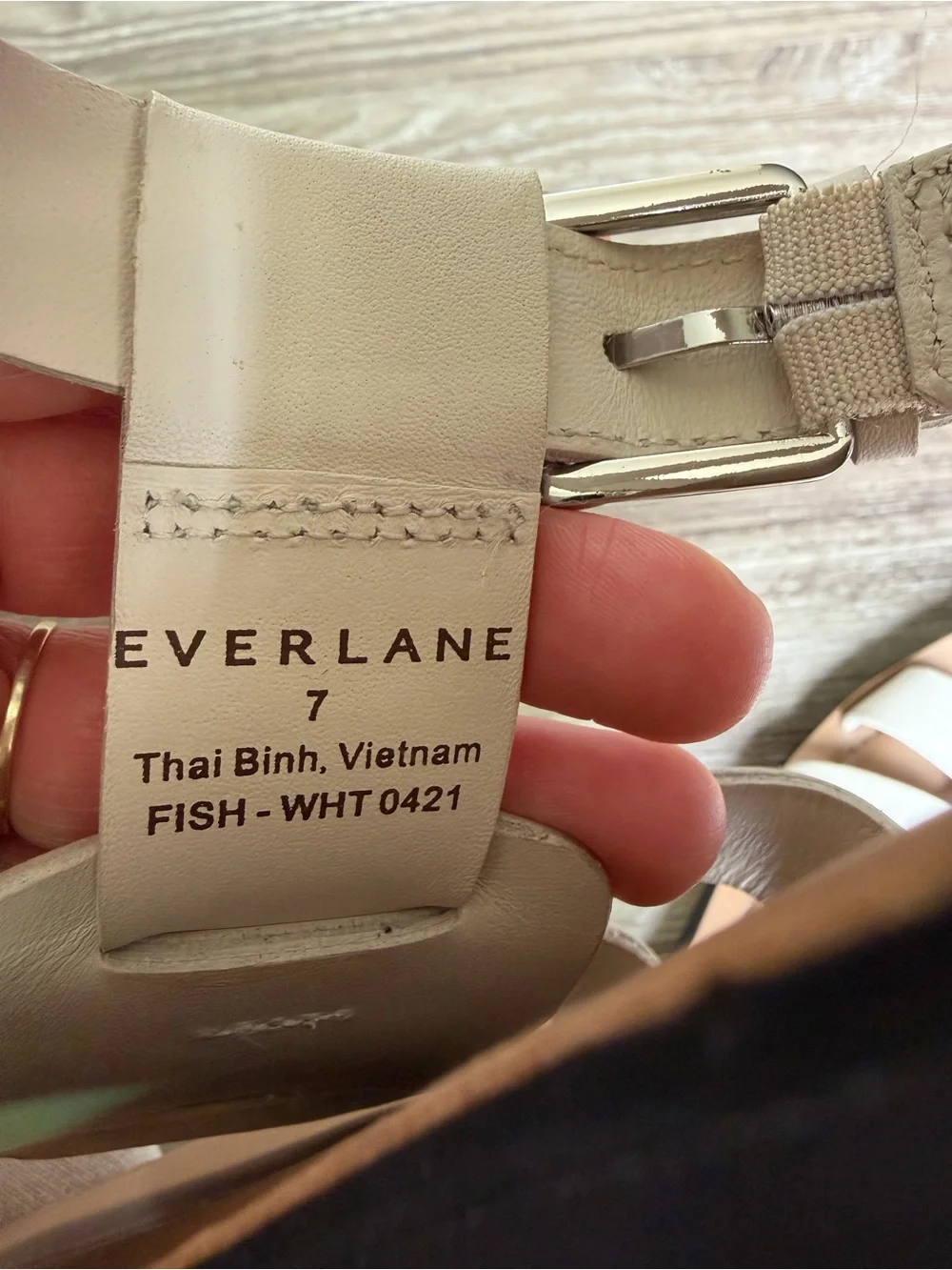 Everlane White Learher Fisherman Sandals Size: 7